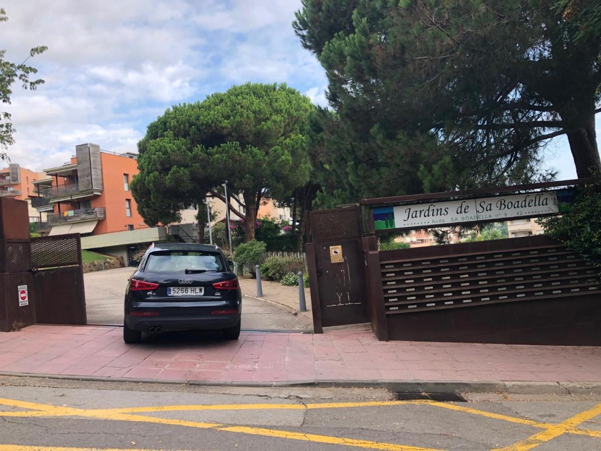 Sunny Apartment Sa Boadella Big Solarium Sea View Λορέτ Ντε Μαρ Εξωτερικό φωτογραφία